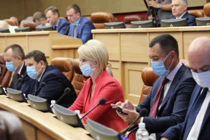 Рекомендовано рассмотреть возможность увеличения субсидии муниципалитетам на переселение из аварийного жилья